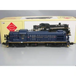 Aristo-Craft 22213 G Baltimore & Ohio RS-3 Diesel Locomotive #908 - Model Train Junction: Quality Parts and Art Supplies