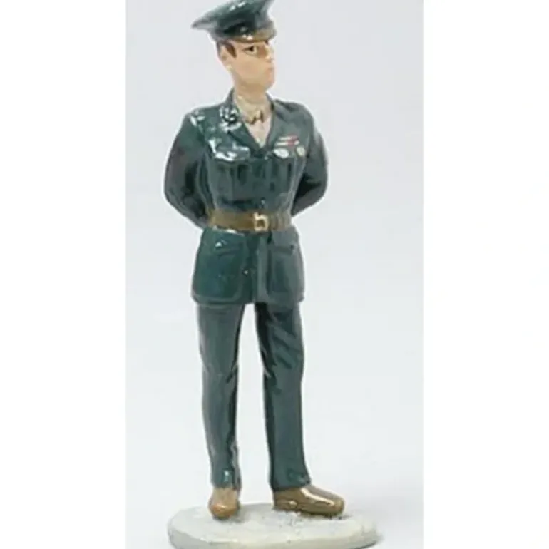 Aristo-Craft 60039 G Heroic Harold A US Marine Sergeant Figure - Model Train Junction: Quality Parts and Art Supplies