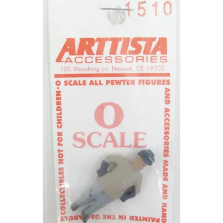 Arttista 1510 O Scale Pewter Welder Looking at Job - Model Train Junction: Quality Parts and Art Supplies
