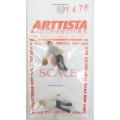 Arttista 1476 Two Boys Playing One on One - Model Train Junction: Quality Parts and Art Supplies