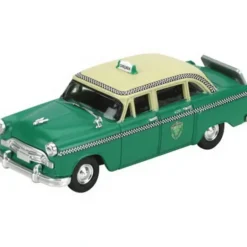 Athearn 26373 HO Green Checker A8 Taxi - Model Train Junction: Quality Parts and Art Supplies