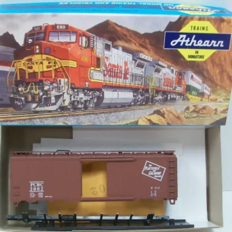 Athearn 13 HO NMRA Heritage Calamine RR Heritage Car - Model Train Junction: Quality Parts and Art Supplies