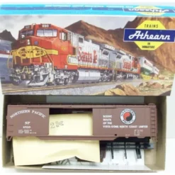 Athearn 01312 HO Northern Pacific 50' DD Boxcar Kit - Model Train Junction: Quality Parts and Art Supplies
