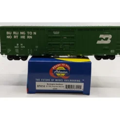 Athearn 87414 HO Scake Burlington Northern 50' FMC Plug Door Box Car #322425 - Model Train Junction: Quality Parts and Art Supplies