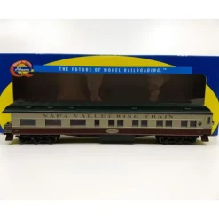 Athearn 8505 HO Scale Napa Valley "Chardonnay" Observation Passenger Car #1018 - Model Train Junction: Quality Parts and Art Supplies