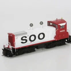 Athearn 96679 HO Soo Line Ready to Run SW1500 Diesel Locomotive #1400 - Model Train Junction: Quality Parts and Art Supplies