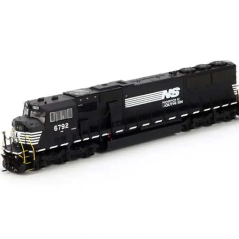Athearn G67293 HO Norfolk Southern EMD SD60M Diesel Locomotive #6792 - Model Train Junction: Quality Parts and Art Supplies