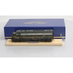 Athearn G22342 HO PRR/Green FP7A Diesel Locomotive with DCC & Sound #9845A - Model Train Junction: Quality Parts and Art Supplies