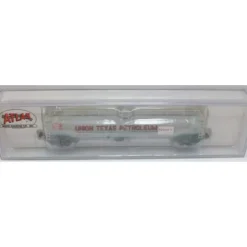 Atlas 37082 N Scale Union Texas Petro#933021 Tank Car - Model Train Junction: Quality Parts and Art Supplies