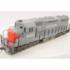 Atlas 6912 Southern Pacific SD35 Diesel Engine #6912 - Model Train Junction: Quality Parts and Art Supplies