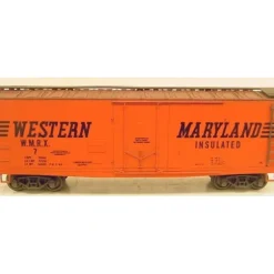 Atlas 7 Western Maryland Ref. Car (2 Rail) - Model Train Junction: Quality Parts and Art Supplies