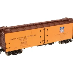 Atlas 8513D O Scale PFE 40' Steel Reefer (3 Rail) - Model Train Junction: Quality Parts and Art Supplies
