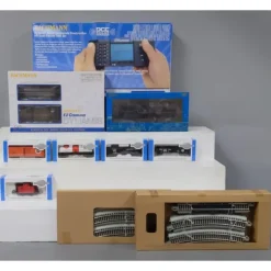 Bachmann 01401 C&O HO Gauge Steam Train Set with Dynamis Controller W/DCC - Model Train Junction: Quality Parts and Art Supplies