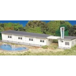 Bachmann 45214 HO Plasticville Motel with Pool Kit - Model Train Junction: Quality Parts and Art Supplies
