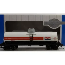 Bachmann 17838 HO Scale Exxon 40' Single-Dome Tank Car #1121 - Model Train Junction: Quality Parts and Art Supplies