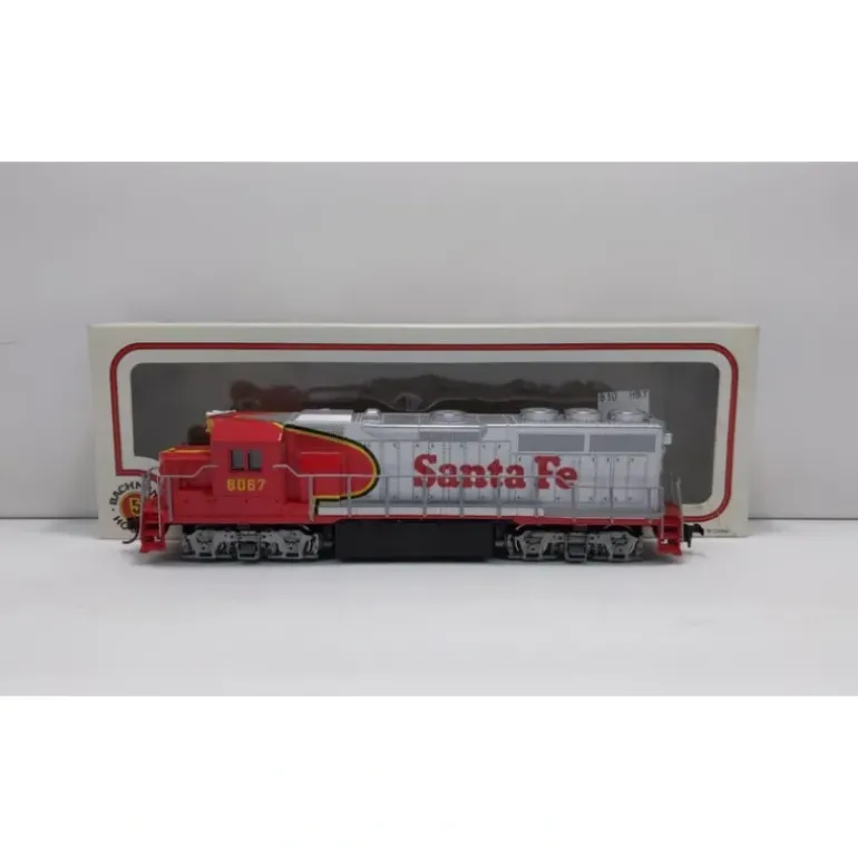 Bachmann 63502 HO SCAle Santa Fe EMD GP 40 Diesel Locomotive #6067 - Model Train Junction: Quality Parts and Art Supplies