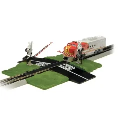 Bachmann 44879 N E-Z Track Crossing Gate - Model Train Junction: Quality Parts and Art Supplies