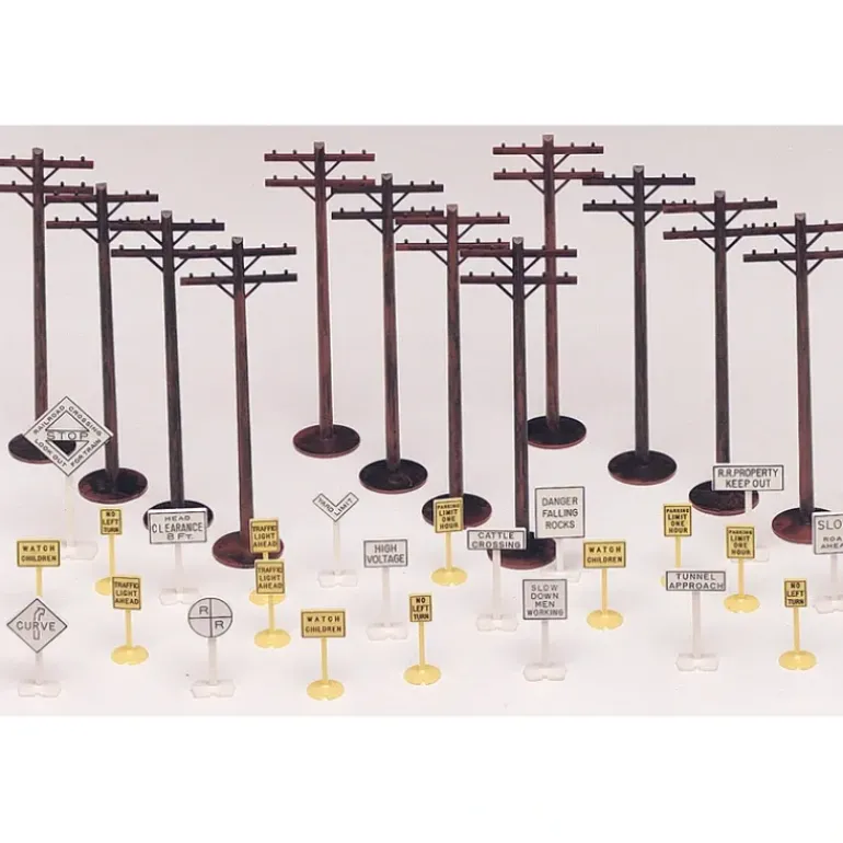 Bachmann 45989 O Plasticville Signs & Telephone Poles Classic Kit - Model Train Junction: Quality Parts and Art Supplies
