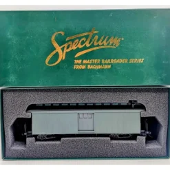 Bachmann 26499 On30 Painted & Unlettered Two-Door Baggage Car - Model Train Junction: Quality Parts and Art Supplies