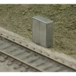 BLMA Models 89 N Trackside Electonics Boxes (Pack of 2) - Model Train Junction: Quality Parts and Art Supplies