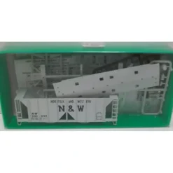 Bowser 55601 N&W 70 Ton 2-Bay Covered Hopper Kit - Model Train Junction: Quality Parts and Art Supplies