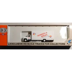 Con-Cor 0004-001089 HO Scale Wonder Bread 28' Moving Van - Model Train Junction: Quality Parts and Art Supplies
