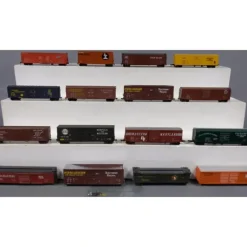 HO Scale Boxcars: CNW, SP, MP, SSW, B&O, GB&W, RI, IC, GN, GM&O, WM, Wabash [16] VG - Model Train Junction: Quality Parts and Art Supplies