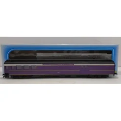 IHC 49002 HO Atlantic Coast Line Heavyweight Combine Car #680 - Model Train Junction: Quality Parts and Art Supplies