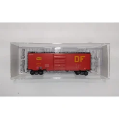 Kadee 5232 HO Missouri-Kansas-Texas 40' PS-1 Boxcar with 8' PS Door #91 - Model Train Junction: Quality Parts and Art Supplies