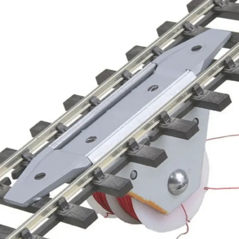 Kadee 810 O Thru-The-Track Delayed-Action Electric Uncoupler Kit - Model Train Junction: Quality Parts and Art Supplies