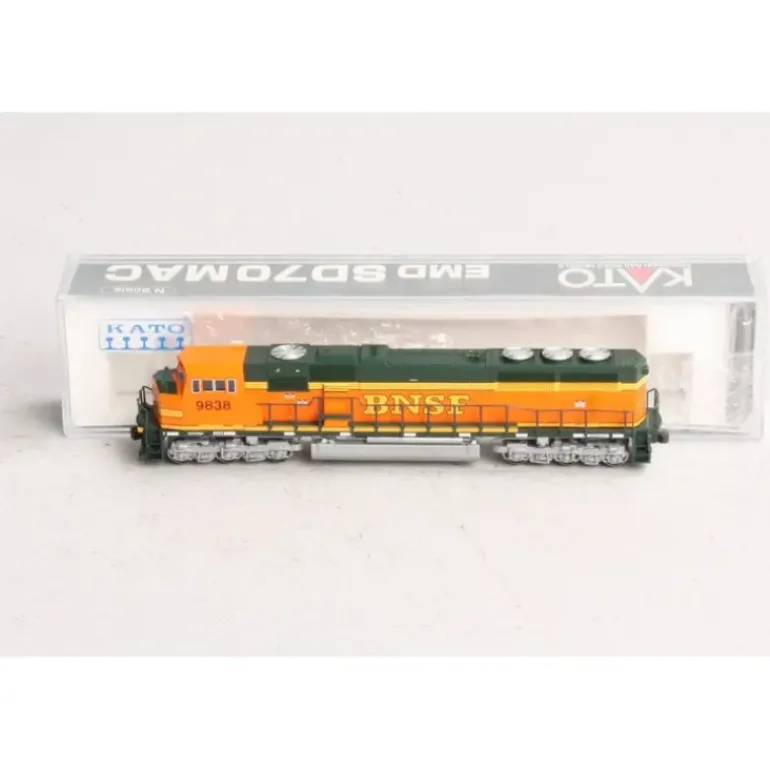 Kato 176-6303 N Scale BNSF SD-70 MAC Diesel Locomotive #9838 LN/Box - Model Train Junction: Quality Parts and Art Supplies