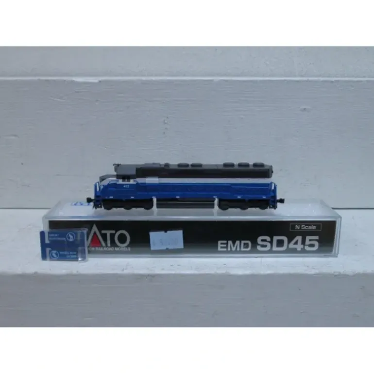 Kato 176-3125 N Scale Great Northern SD-45 'Big Sky Blue' Diesel Locomotive #412 - Model Train Junction: Quality Parts and Art Supplies