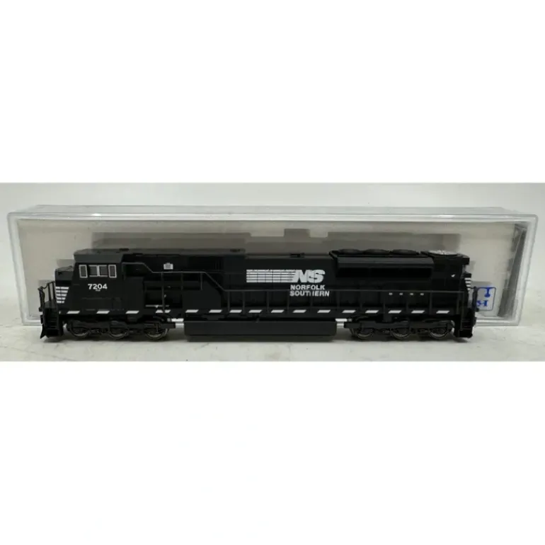 Kato 176-5507 N Scale Norfolk Southern SD-80 Diesel Locomotive #7204 - Model Train Junction: Quality Parts and Art Supplies