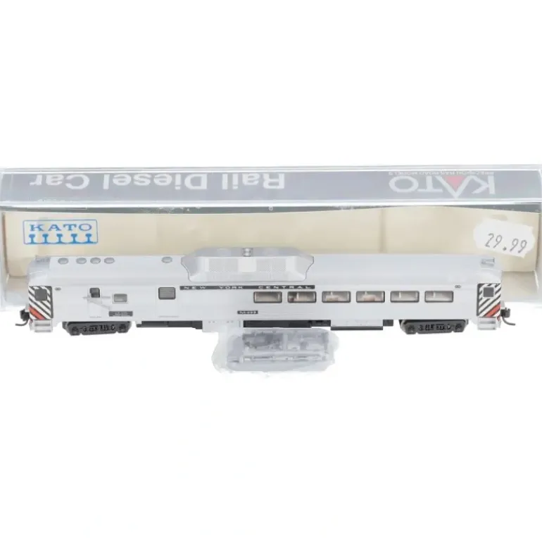 Kato 166-0206 New York Central Budd RDC-3 Baggage/RPO # M499 - Model Train Junction: Quality Parts and Art Supplies