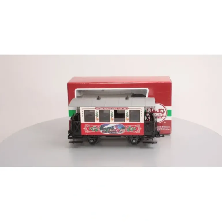 LGB 35072 Christmas Passenger Car 2010 - Model Train Junction: Quality Parts and Art Supplies