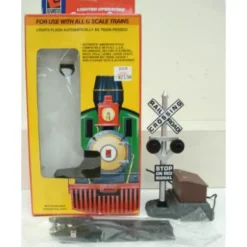 Life Like 1962 G Lighted Operating Crossing Signal - Model Train Junction: Quality Parts and Art Supplies
