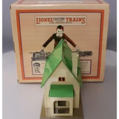 Lionel 11-90022 #1184 Bungalow-Green/Cream - Model Train Junction: Quality Parts and Art Supplies