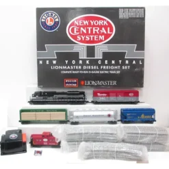 Lionel 6-31791 New York Central LionMaster O Gauge Diesel Freight Train Set - Model Train Junction: Quality Parts and Art Supplies