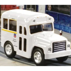 Lionel 6-22449 O Gauge Union Pacific Crew Bus - Model Train Junction: Quality Parts and Art Supplies