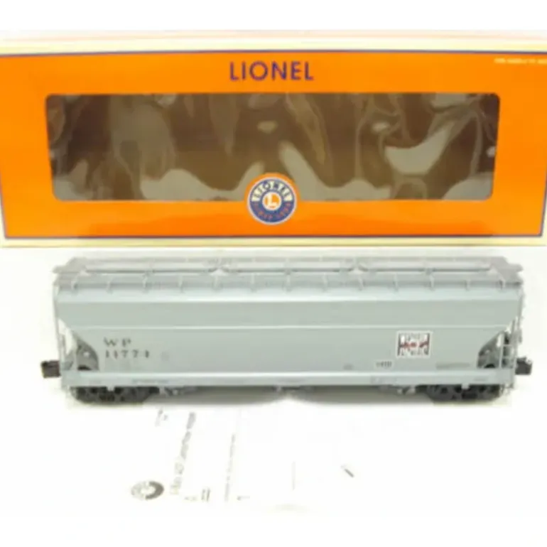 Lionel 6-27118 O Gauge Western Pacific 3-Bay ACF Hopper Car #11774 - Model Train Junction: Quality Parts and Art Supplies