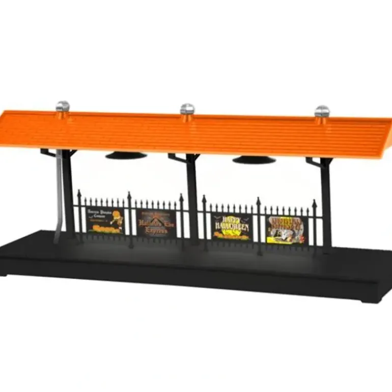 Lionel 6-37954 O Halloween Station Platform - Model Train Junction: Quality Parts and Art Supplies