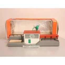 Lionel 6-37919 O Scale Operating Sawmill Accessory - Model Train Junction: Quality Parts and Art Supplies
