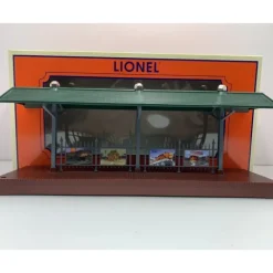 Lionel 6-37807 O Station Platform - Model Train Junction: Quality Parts and Art Supplies
