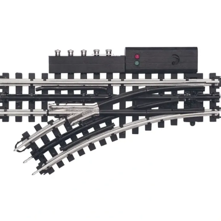 Lionel 6-21397 O SuperSnap 31" Left Hand Remote Control Switch Turnout - Model Train Junction: Quality Parts and Art Supplies