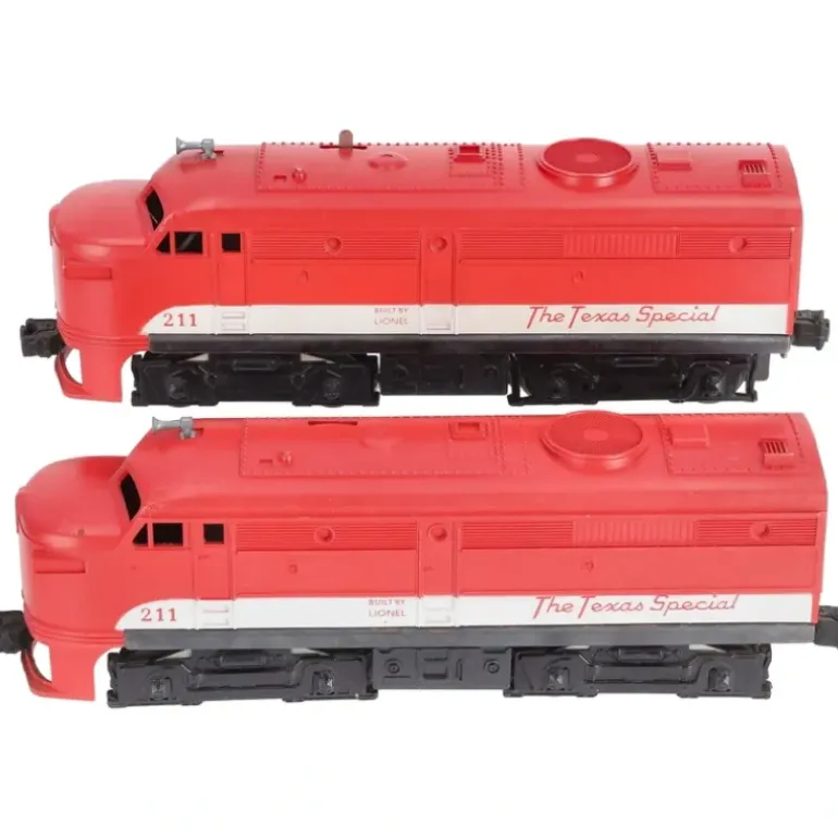 Lionel 211 Vintage O Texas Special AA Diesel Set EX - Model Train Junction: Quality Parts and Art Supplies