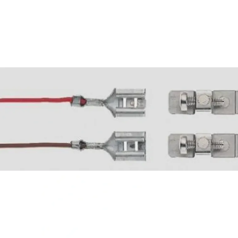 Marklin 5654 Feeder Clip Set - Model Train Junction: Quality Parts and Art Supplies