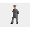 Marklin 672030 Figure Porter Walking - Model Train Junction: Quality Parts and Art Supplies