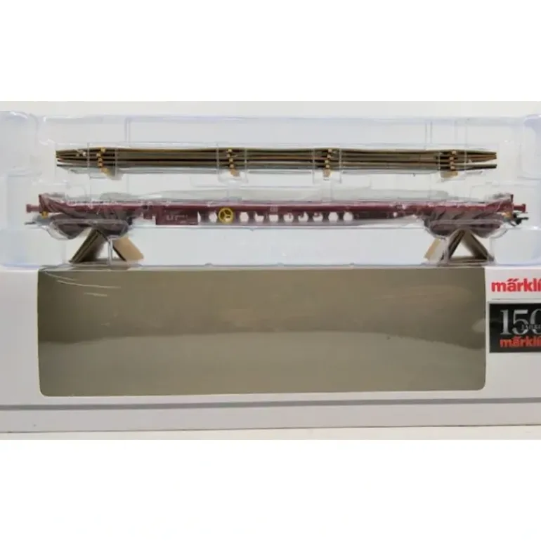 Marklin 47012 Flat Car with Stakes CFL - Model Train Junction: Quality Parts and Art Supplies
