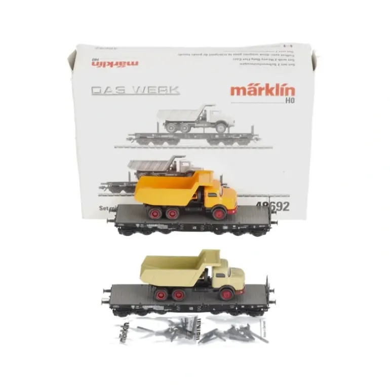 Marklin 48692 Set w/ 2 Heavy Duty Flatcars - Model Train Junction: Quality Parts and Art Supplies