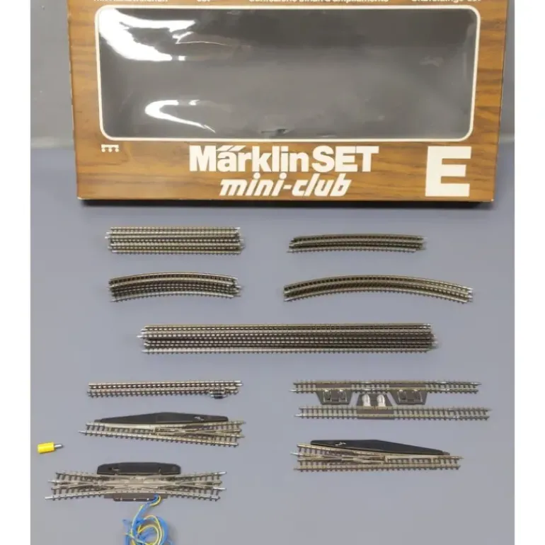 Marklin 8190 Z Extension Set with Manual Turnouts EX/Box - Model Train Junction: Quality Parts and Art Supplies